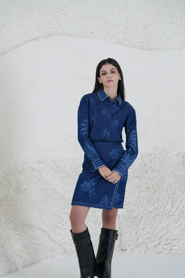KATIE_SHIRT_(DARK_WASH)