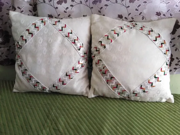 White_Handmade_White_Banarsi_Brocade_&_Multicolor_Lace_Cushion_Covers_-_Elegant_Home_Decor_With_Convenient_Zipper_Closure