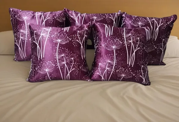 Purple_Cushion_Cover/Pillowcase/Throw_Pillow_Cover_(Pack_Of_5)