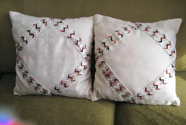 White_Handmade_White_Banarsi_Brocade_&_Multicolor_Lace_Cushion_Covers_-_Elegant_Home_Decor_With_Convenient_Zipper_Closure_(Pack_Of_2)