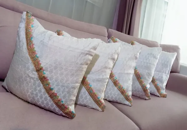 Pack_Of_5_White_&_multicolor_Soft_Premium_Cotton_Fabric_White_Cushion_Cover_With_Lace_16_X_16_Inches,_Pcs._Set