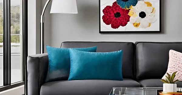 Teal_Green_Luxurious_Velvet_Cushion_Cover_Set_Reversible_Design,_Zip_Closure_-_Elegant_Home_Decor_For_A_Touch_Of_Opulence_(Pack_Of_2)