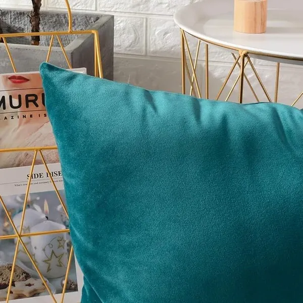 Teal_Green_Velvet_Cushion_Covers_Luxurious_Reversible_Design,,_With_Zip_Closure_For_Elegant_And_Stylish_Home_Décor