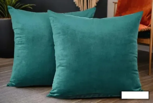 Teal_Green_Velvet_Cushion_Covers_Luxurious_Reversible_Design,,_With_Zip_Closure_For_Elegant_And_Stylish_Home_Décor