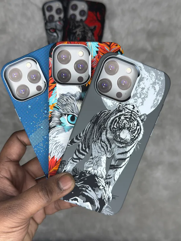 AK_PREMIUM_Luxury_Designer_Printed_CarbonFiber_Case_for_iPhone_16_Pro_/_16_Pro_Max_|_Matte_Finish_|_Wild_Animal_&_Artistic_Back_Cover_|_Slim_Protective_Case