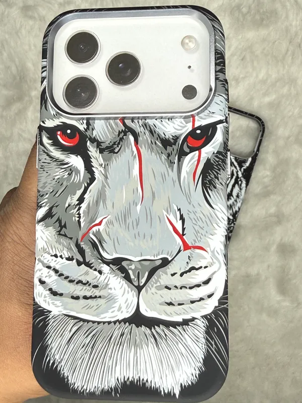 AK_PREMIUM_Carbon_Fiber_Back_Cover_for_iPhone_17_Pro_/_17_Pro_Max_|_Luxury_Matte_Carbon_Finish_Shockproof_Designer_Case_|_Slim_Protective_Mobile_Cover