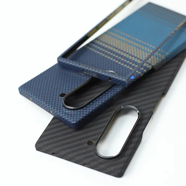 Ultra_Slim_Aramid_Fiber_Case_for_Samsung_Galaxy_Z_Fold_7,_Built-in_Magnetic_Ring,_MagSafe_Compatible,_Lightweight_Carbon_Fiber_Texture,_Full_Body_Protection_Fold_Case