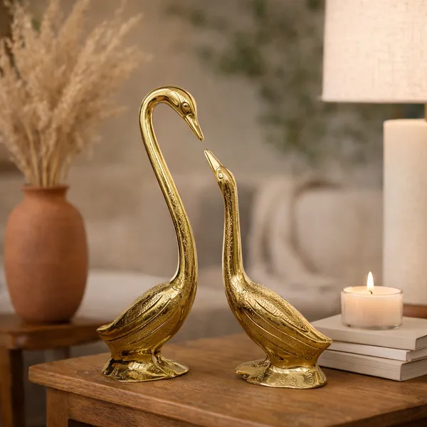 Brass_Swan_Pair_Statue_|_Hanso_ke_Jode_|_Vastu_Shastra_&_Feng_Shui_Remedies_|_Home_Decor_|_Showpiece_|_Vastu_Remedy_|_Weight_-_1_KG_Approx