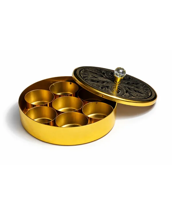 Regal_Gold_Luxury_Masala_Box_with_Crystal_Designer_Lid