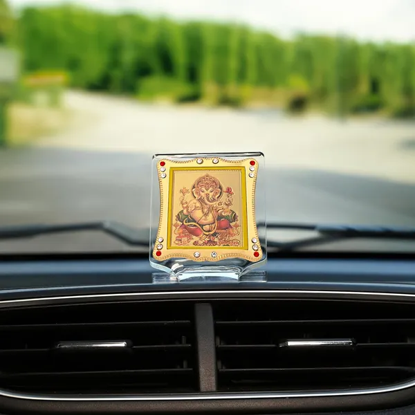 Lord_Ganesha_Gold_Plated_Frame_Idol_For_Car_Dashboard,_Home_Temple,_Office_Desk_&_Pooja