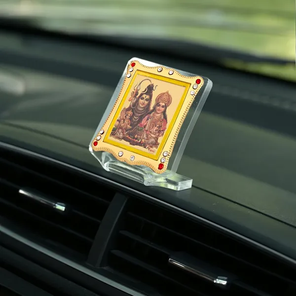 Lord_Shiv_Parivar_Shiva_Parvati,_Ganesh_&_Kartikeya_Gold_Plated_Frame_Idol_For_Car_Dashboard,_Home_Temple,_Office_Desk_&_Pooja