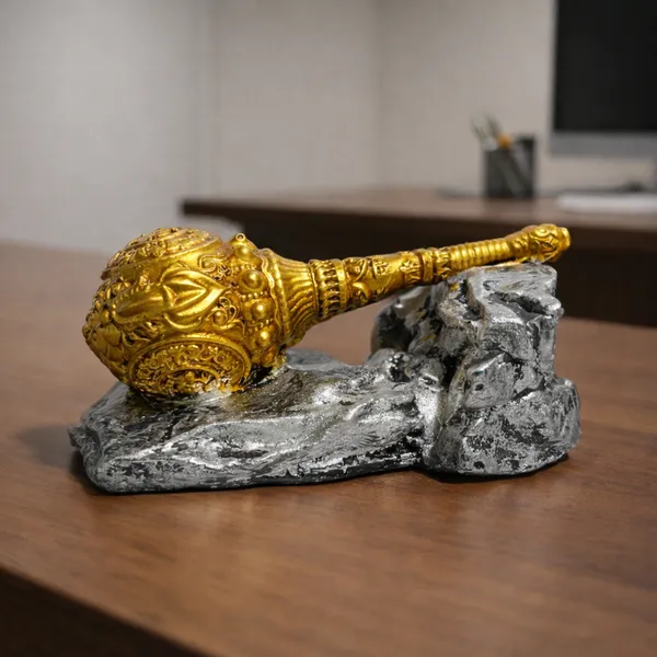 Decorative_Gadda_Mace_for_Car_Dashboard,_Pooja_&_Mandir_|_Lord_Hanuman_Gada_Showpiece_|_Antique_Gold_Resin_Hindu_Religious_Home_D�cor_|_Tabletop_Spiritual_Gift_10_cm