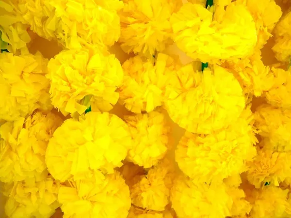 Yellow_Artificial_Flowers_Garlands_For_Decoration__(_4.5Ft_)
