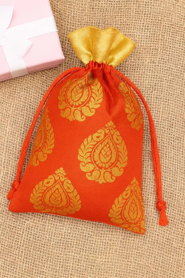 Red_Drawstrings_Potli_Bag_For_Gifting__(_23X18CM_)