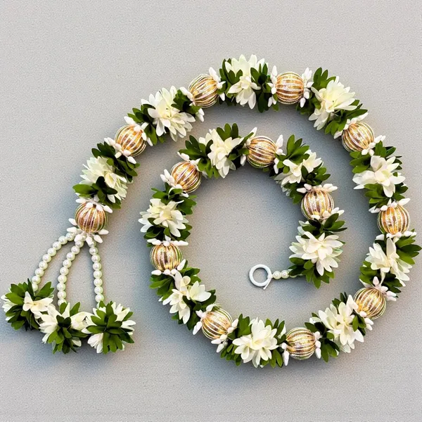 Green_Garland_Decorative_Hanging_For_Main_Door__(_4.5Ft_)