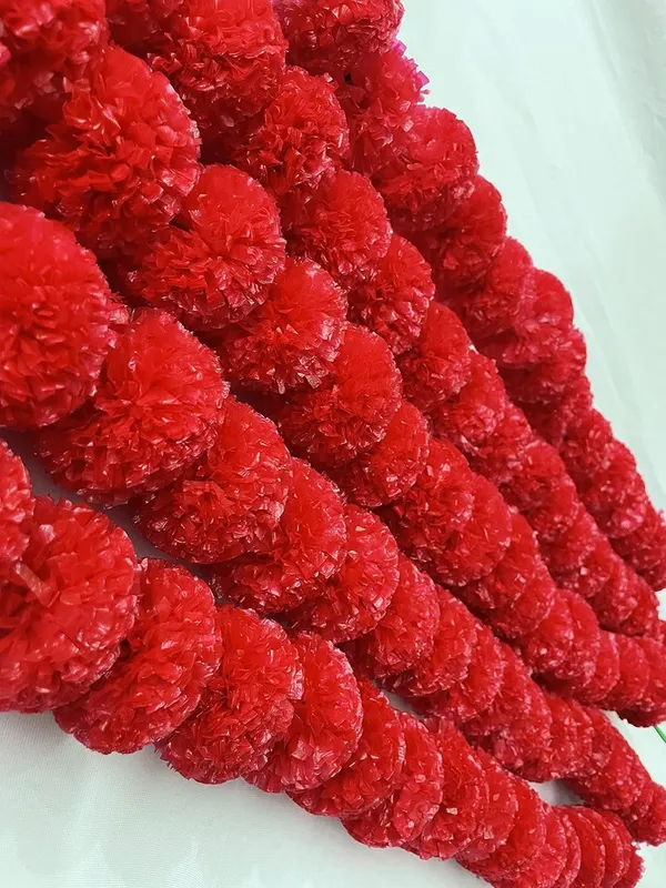 Red_Artificial_Fluffy_Flowers_Garlands_For_Home_Decoration___(_4.5Ft_)