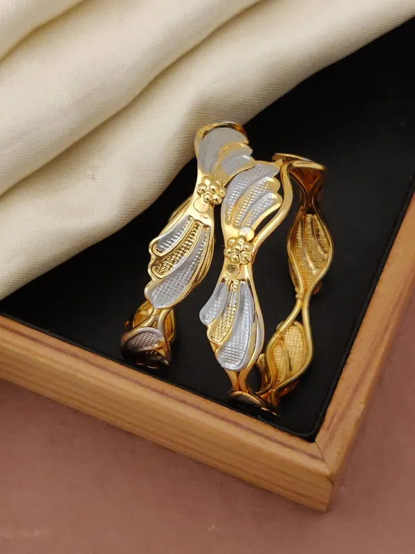 Gold-Plated_Elegant_CNC_Designer_BanglesFor_Women
