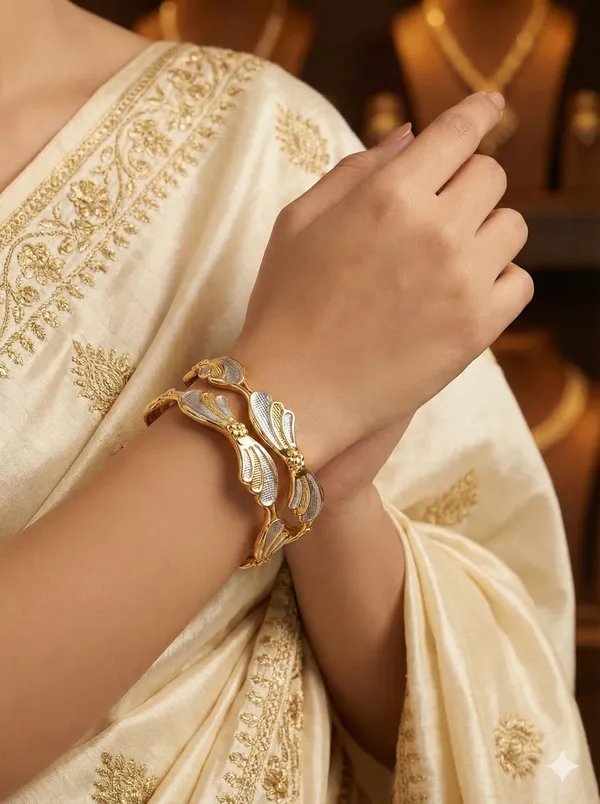 Gold-Plated_Elegant_CNC_Designer_BanglesFor_Women