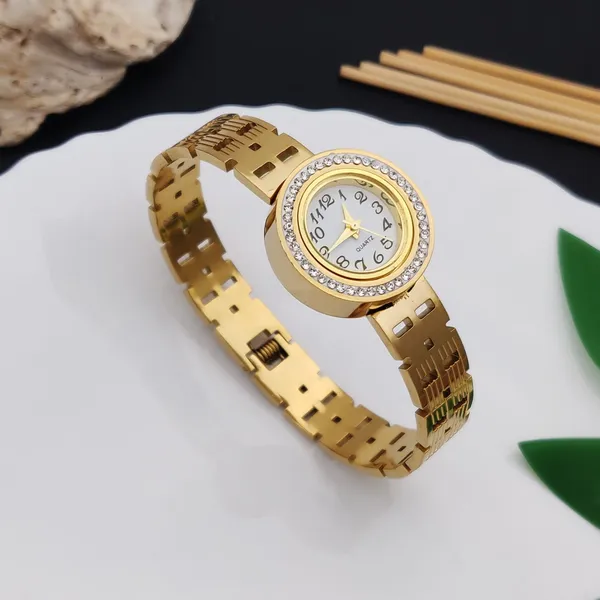 Anti-Tarnish_Gold-Plated_Crystal_Bezel_Women_Bracelet_Watch