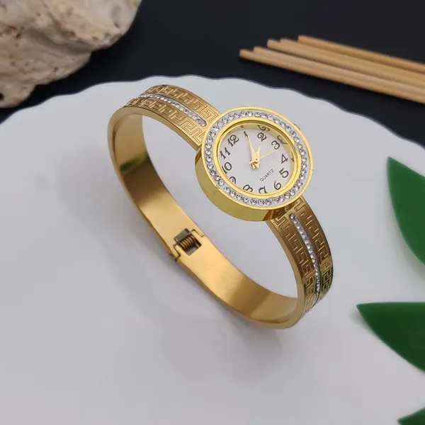 Anti-Tarnish_Gold-Plated_Greek_Pattern_Women_Bracelet_Watch