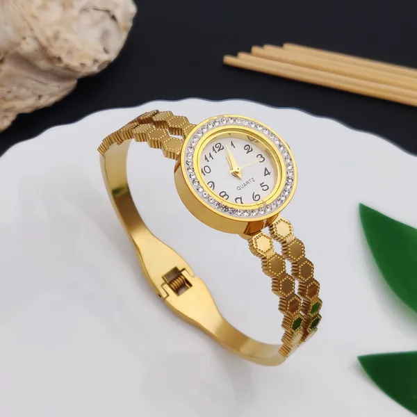 Anti-Tarnish_Gold-Plated_Hexagon_Texture_Women_Bracelet_Watch