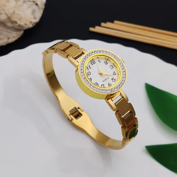 Anti-Tarnish_Gold-Plated_Classic_Link_Women_Bracelet_Watch