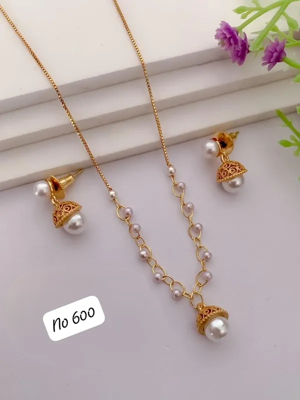 Gold-Plated_Moti_Pendant_Necklace_Set_with_Jhumki_Pearl_Earrings