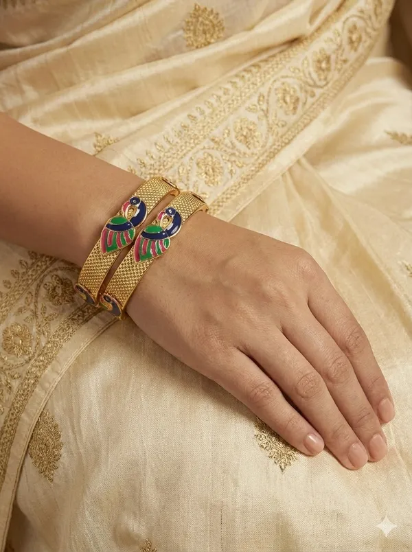 Gold-Plated_Elegant_CNC_Designer_BanglesFor_Women
