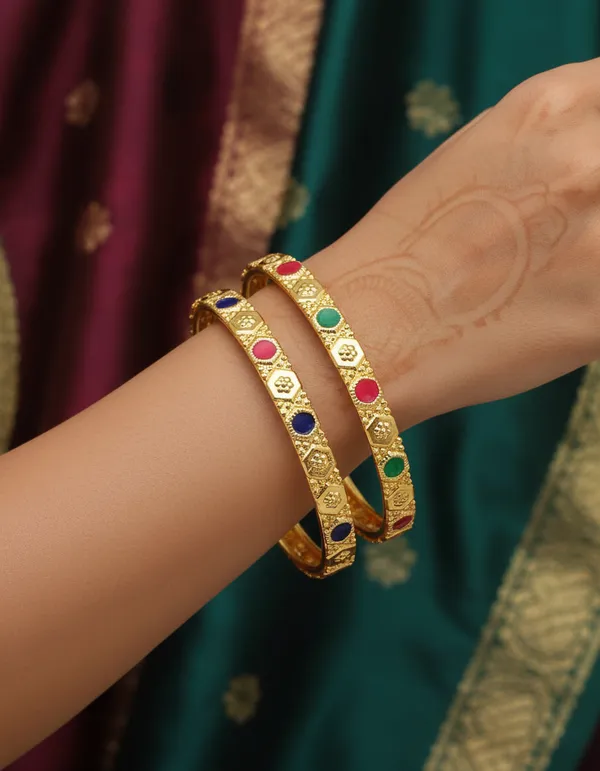 Gold-Plated_Elegant_CNC_Designer_BanglesFor_Women