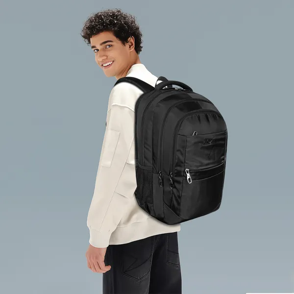 Black_Classic_Laptop_Backpack_Minimal_Spacious_&_Comfortable_For_Everyday_Use