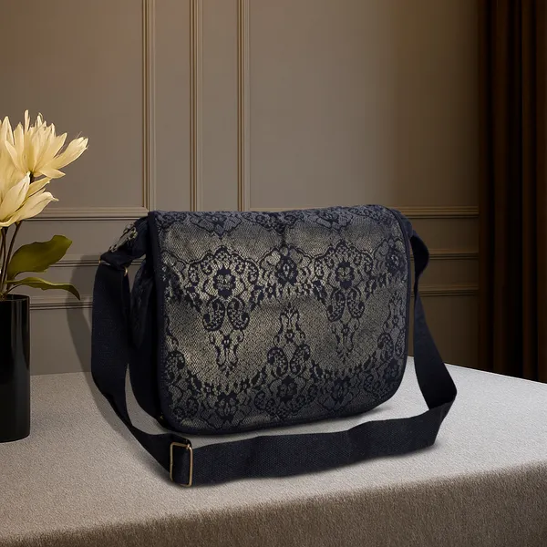 Black_Printed_Sling_Bag_Stylish_Compact_&_Easy_For_Everyday_Use