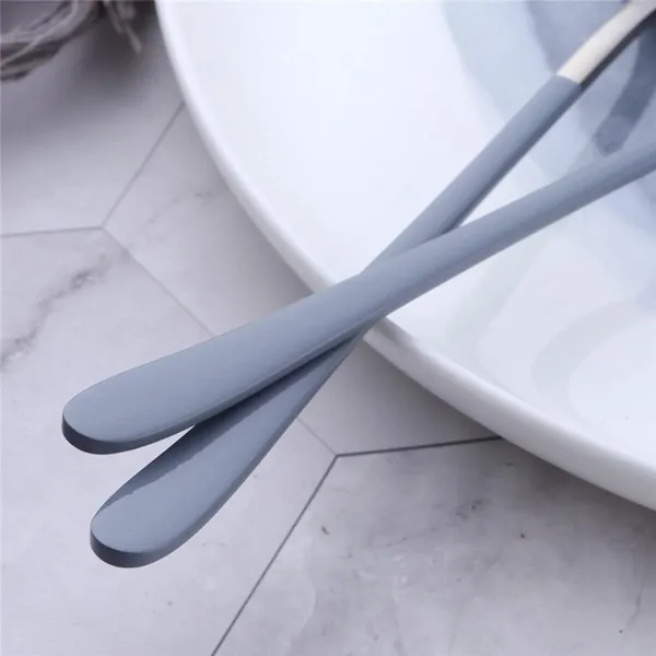 Multicolor_8_Inch_Stainless_Steel_Round_Head_Soup_Spoons_Modern_Thick_Long_Handle_Sus304_Korean_Spoon_Dinner_Metal_Spoons_For_Soup_Grain_Dessert_Milk_Tea_Coffee_(Pack_Of_3)