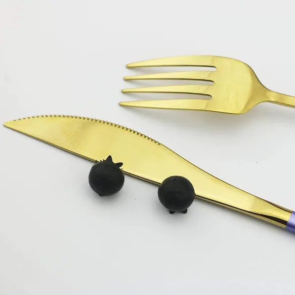 Blue_Stainless_Steel_Butter_Knife_Premium_Dining_Spreader_Knife_For_Cold_Butter_Cheese_Jam_Spreads_Multi-Functional_Table_Knife_With_Built-In_Grater_Smooth_Spreader_Sturdy_Rust-Free_Dishwasher_Safe_Kitchen_Tool_(Butter_Knife-B_+)