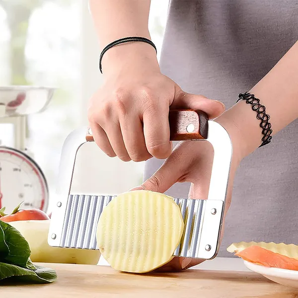 Silver_Crinkle_Cutter_Tool_Stainless_Steel_Wavy_Potato_Chopper_Knife_And_Wooden_Handle_French_Fry_Slicer_Vegetable_Carrot_Potato_Soap_Molds