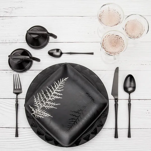 Black_24-Piece_Stainless_Steel_Cutlery_Set_Service_For_6_Modern_Ware_With_Knife_Fork_And_Spoon_(_Set_Of_4(16Pcs))