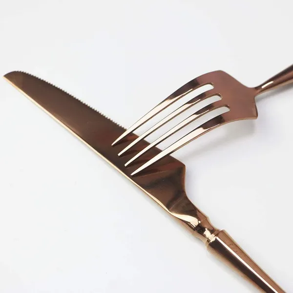 Rose_Gold_24-Piece_Stainless_Steel_Cutlery_Set_Service_For_6_Modern_Ware_With_Knife_Fork_And_Spoon_(Set_Of_6_(24Pcs))