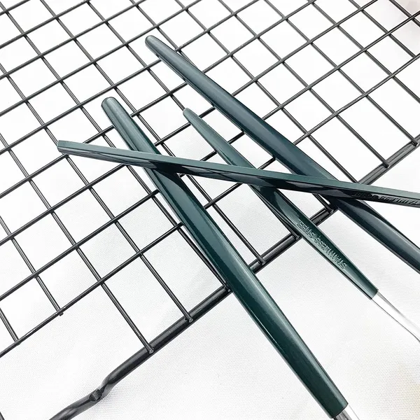 Silver_Stainless_Steel_Flatware_Cutlery_Set_Kitchen_Utensil_Set_With_Spoons_And_Forks_For_Kitchen_Forks_And_Spoons_Ware
