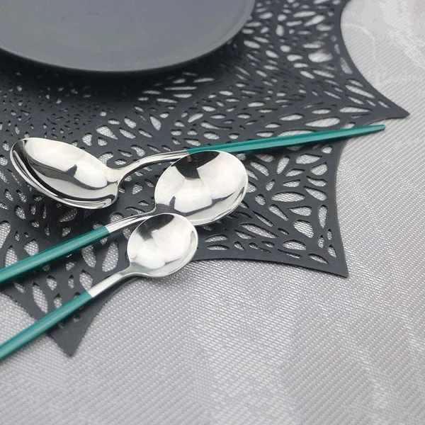 Silver_Stainless_Steel_Flatware_Cutlery_Set_Kitchen_Utensil_Set_With_Spoons_And_Forks_For_Kitchen_Forks_And_Spoons_Ware
