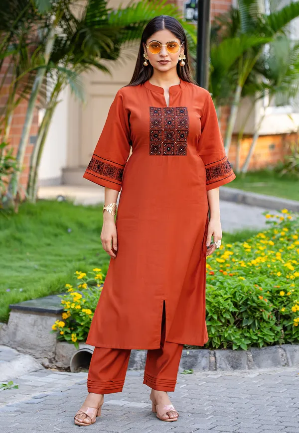 Red_Viscos_Rayon_Kurta_With_Trouser_For_Women-SAMYAA