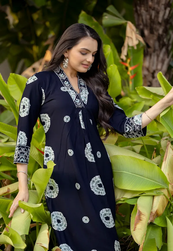 Blue_Rayon_Print_Kurta_With_Palazzo_For_Women-VITARA