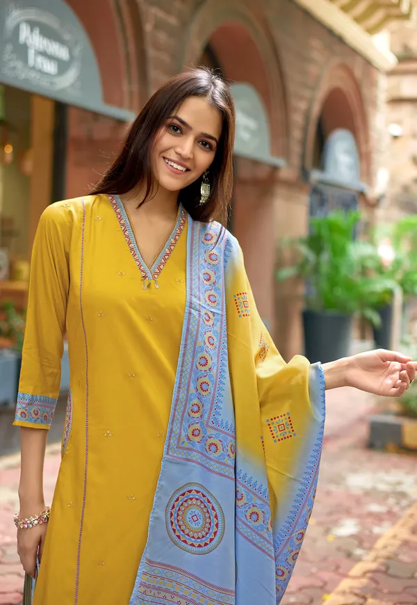 Yellow_Ethnic_Motifs_Embroidered_Regular_Thread_Work_Chanderi_Silk_Kurta_With_Palazzos_&_With_Dupatta_For_Women-_CHITRANGANA