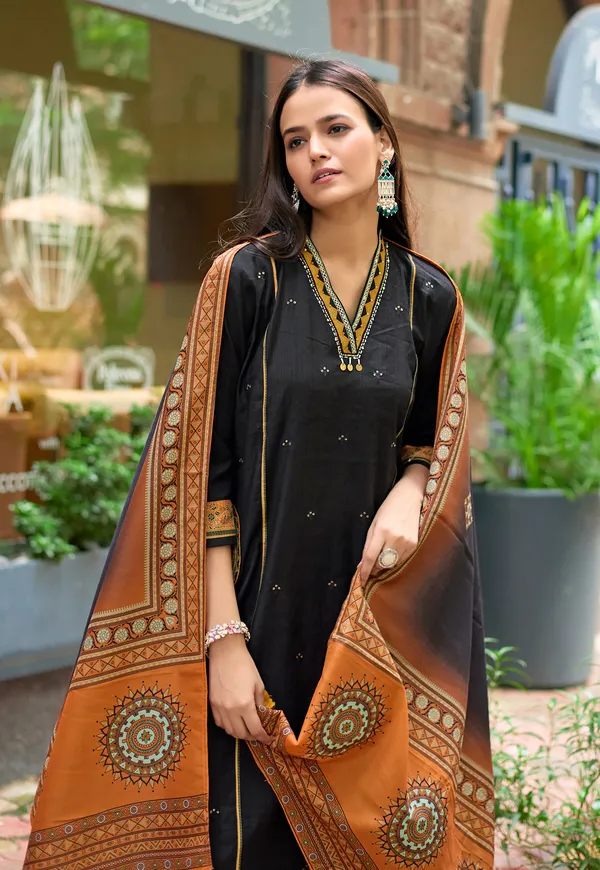 Black_Ethnic_Motifs_Embroidered_Regular_Thread_Work_Chanderi_Silk_Kurta_With_Palazzos_&_With_Dupatta_For_Women-_CHITRANGANA