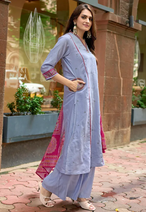Lavender_Ethnic_Motifs_Embroidered_Regular_Thread_Work_Chanderi_Silk_Kurta_With_Palazzos_&_With_Dupatta_For_Women-CHITRANGANA