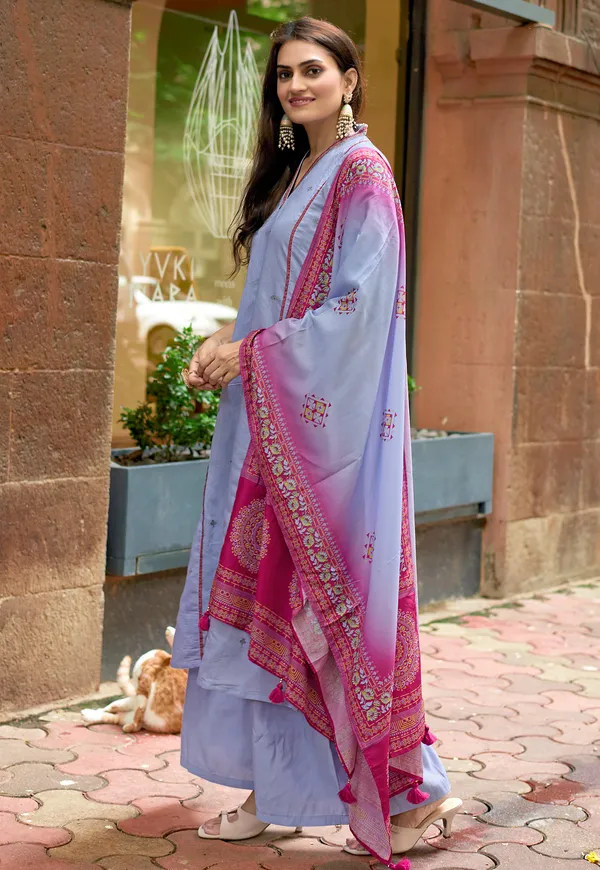 Lavender_Ethnic_Motifs_Embroidered_Regular_Thread_Work_Chanderi_Silk_Kurta_With_Palazzos_&_With_Dupatta_For_Women-CHITRANGANA