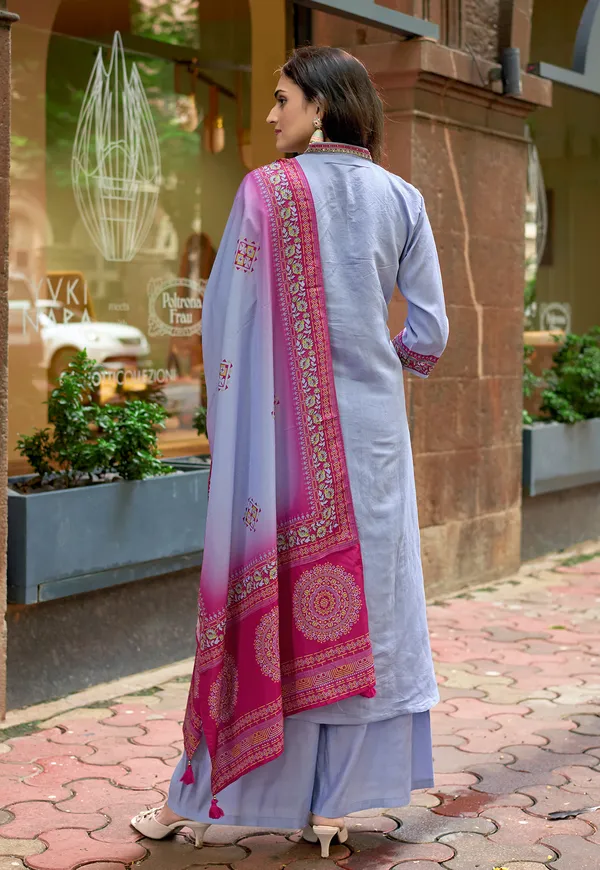 Lavender_Ethnic_Motifs_Embroidered_Regular_Thread_Work_Chanderi_Silk_Kurta_With_Palazzos_&_With_Dupatta_For_Women-CHITRANGANA
