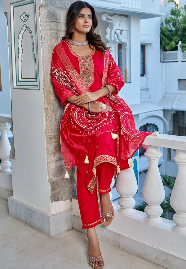 Floral_Yoke_Design_Thread_Work_Straight_Kurta_With_Trousers_&_Dupatta-KS-213