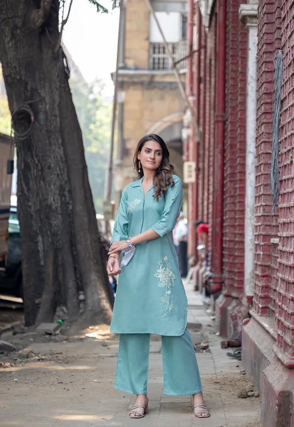 Blue_Rayon_Print_Kurta_With_Palazzo_For_Women-ESHANI