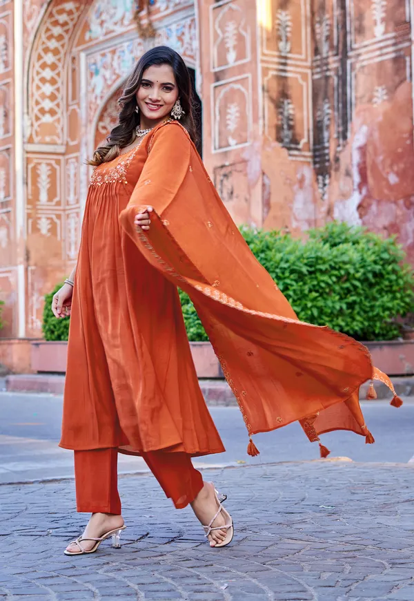 Orange_Mul_Chanderi_With_Thread_Work_&_Khatli_Work_Kurta_With_Trouser_&_With_Dupatta_For_Women-IV-1019
