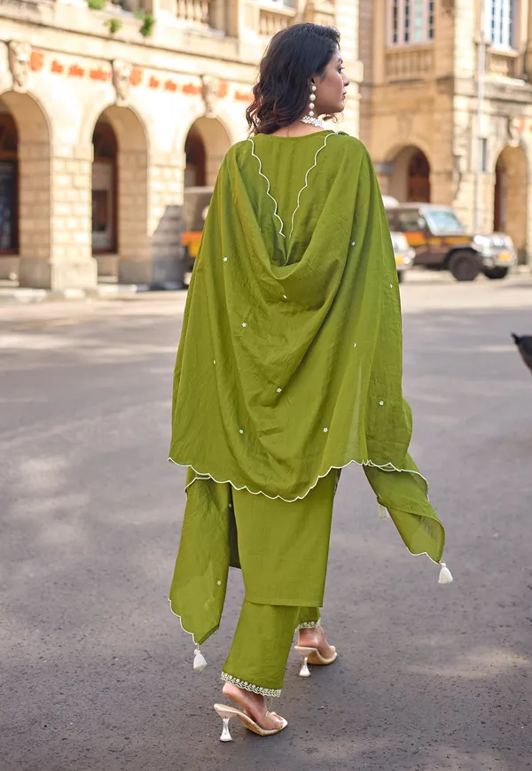 Green_Viscos_Slub_Thread_&_Hand_Work_Kurta_&_Pant_With_Dupatta_For_Women-KESARIYA