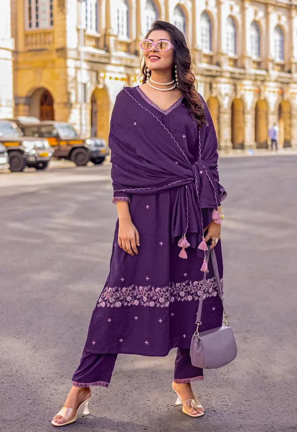 Purple_Viscos_Slub_Thread_&_Hand_Work_Kurta_&_Pant_With_Dupatta_For_Women-KESARIYA